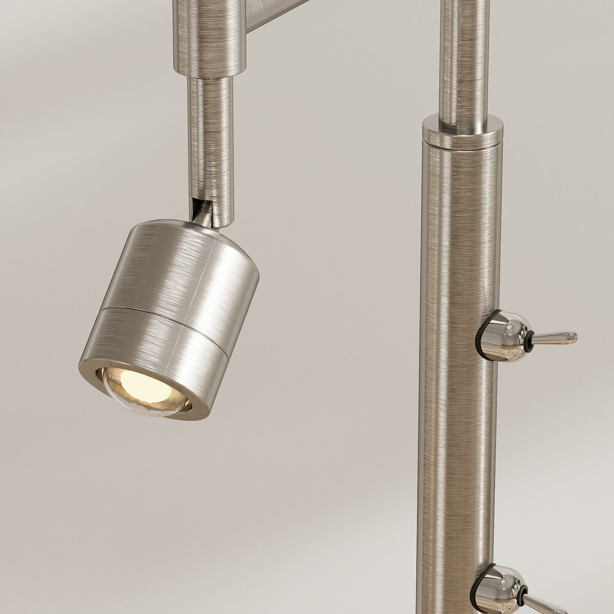 HOMCOM Modern Floor Lamp with Built-In Reading Light, Standing Lamp with Independent Switch, Satin Nickel