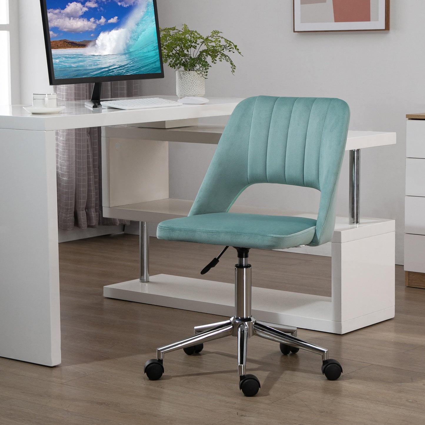 Vinsetto Mid Back Office Chair Velvet Fabric Swivel Scallop Shape Computer Desk Chair for Home Study Bedroom Green