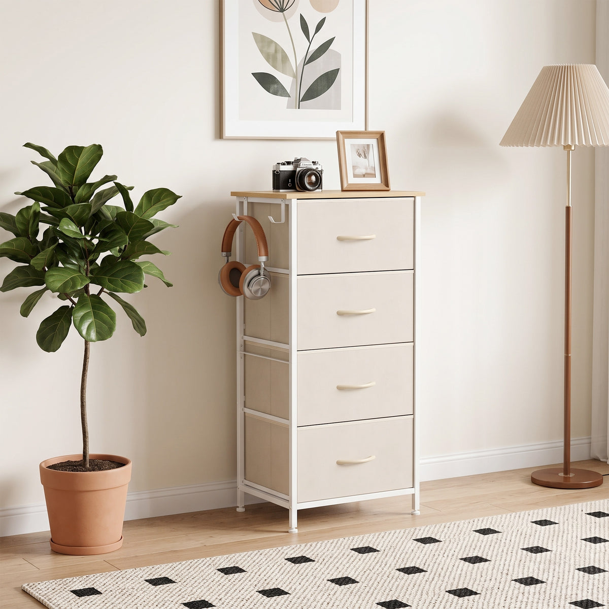 HOMCOM Chest of Drawers with 4 Fabric Drawers, Tall Storage Unit with 2 Hooks and Steel Frame for Bedroom, Beige