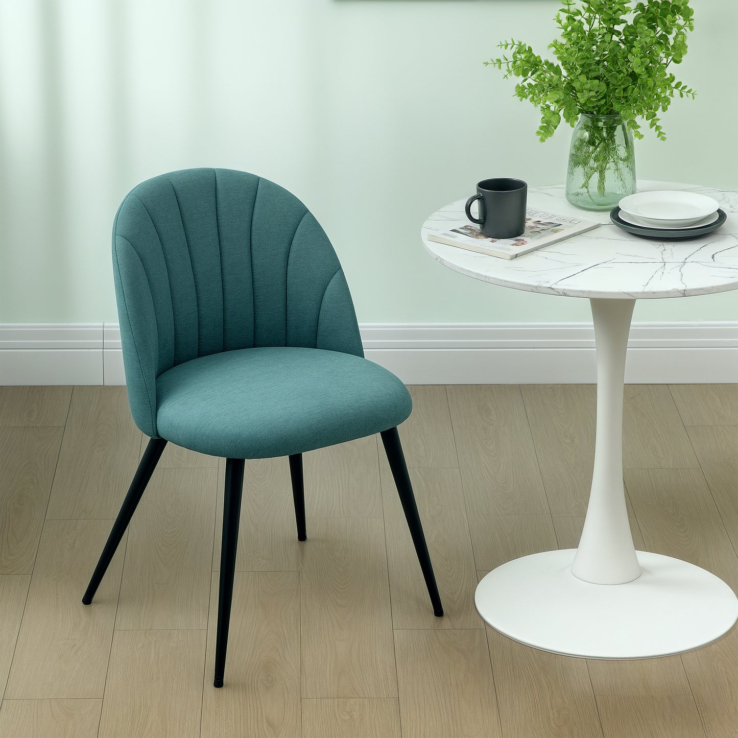 HOMCOM Dining Chairs Set of 2, Modern Upholstered Kitchen Chairs with Metal Legs, Shell Backrest and Padded Seat for Dining Room, Bedroom, Living Room, Vanity, Green
