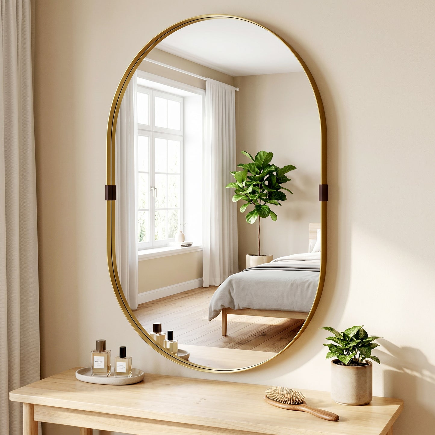 HOMCOM Wall Mirror, Bathroom Mirror with Elevated Aluminium Alloy Frame, 60 x 90 cm, Gold Tone