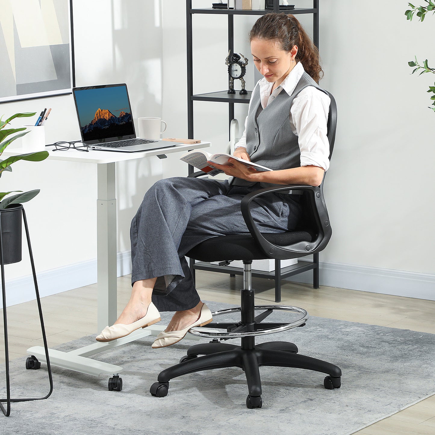Vinsetto Drafting Chair with Adjustable Footrest, Ergonomic Mesh Office Chair with Lumbar Support, Adjustable Height for Standing Desk, Black