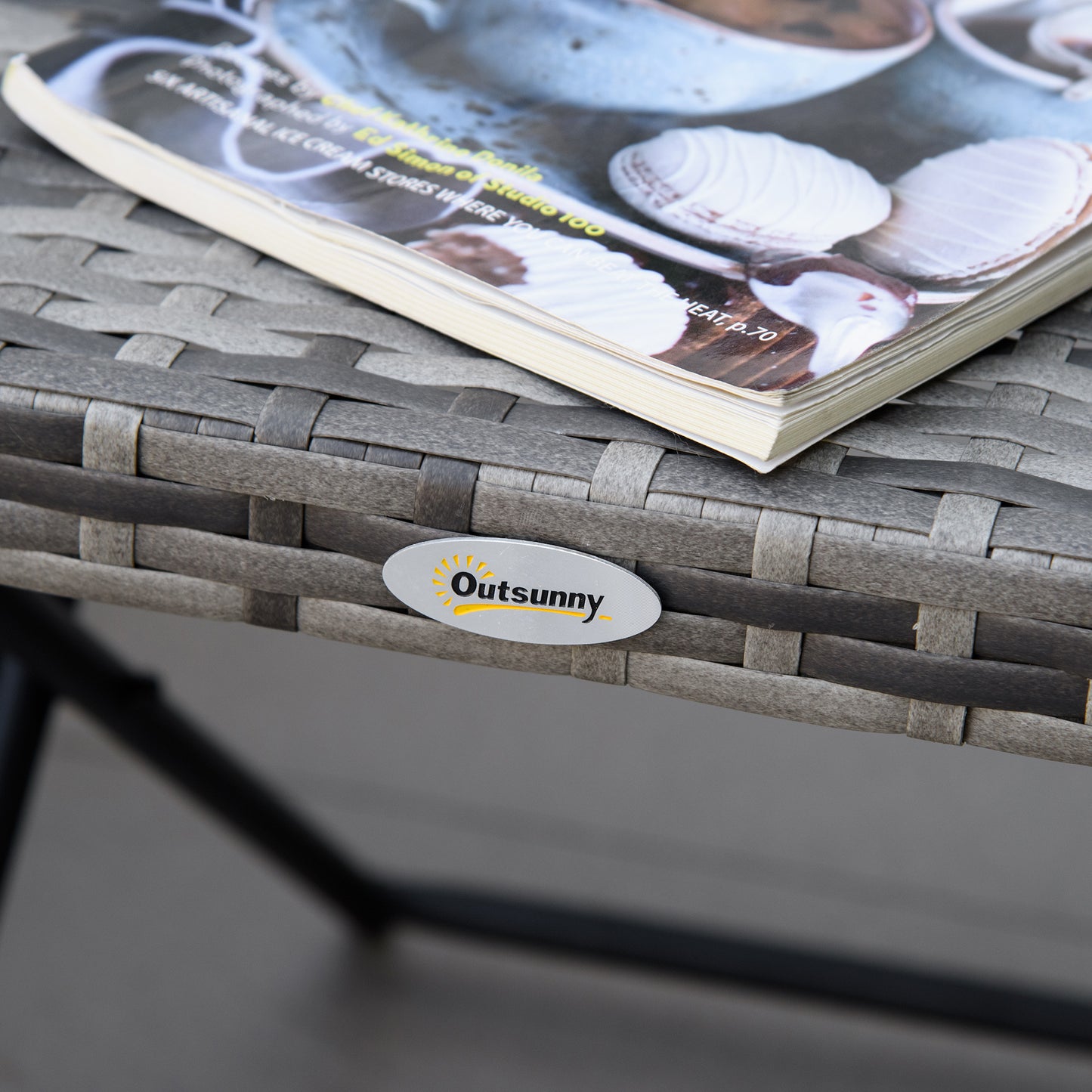 Outsunny Square PE Wicker Rattan Folding Table,Weather Resistant Wicker Weave Side Table with Steel Frame, Grey