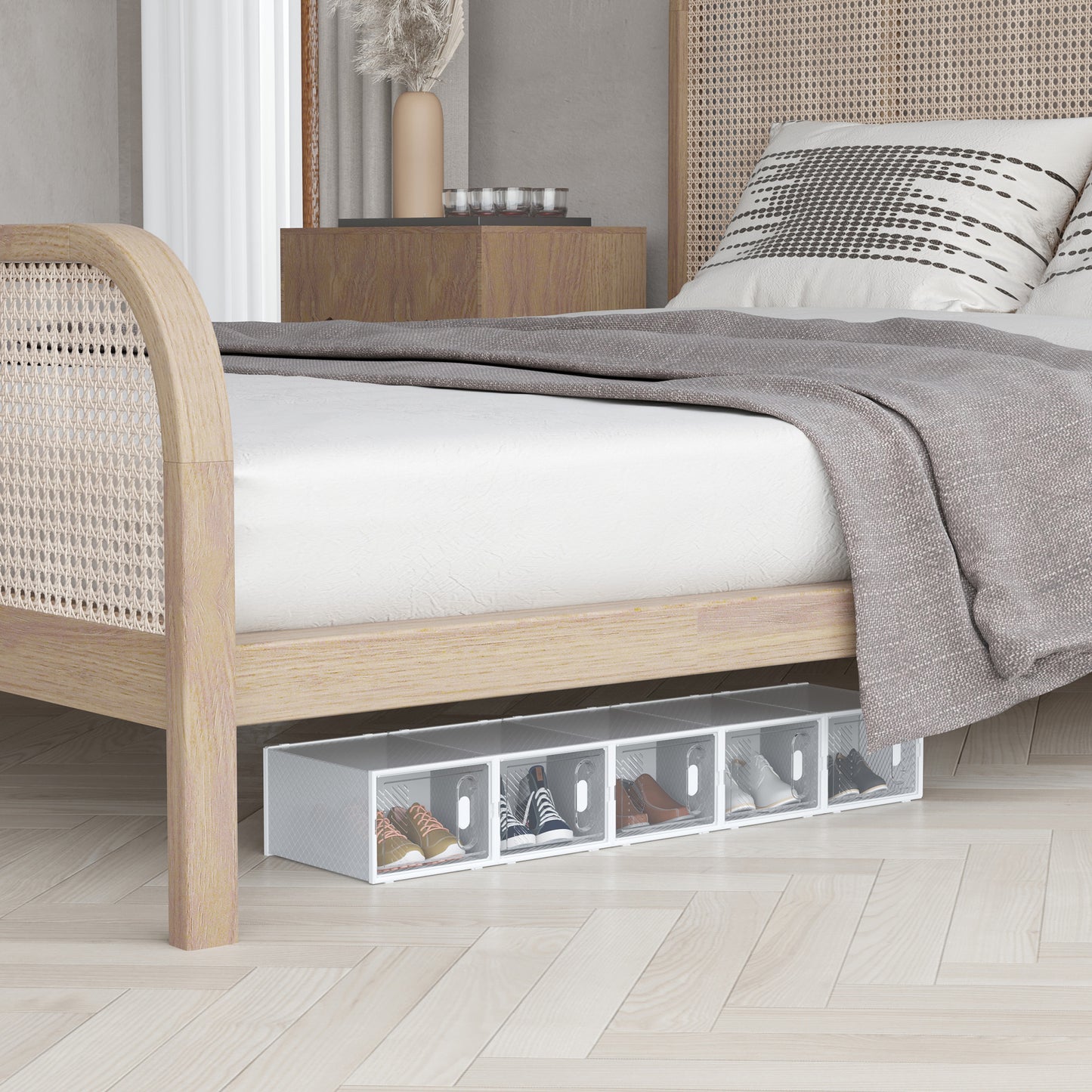 HOMCOM 8PCS Clear Shoe Box, Plastic Stackable Shoe Storage Box for UK/EU Size up to 12/46 with Magnetic Door for Women/Men, 28 x 36 x 21 cm