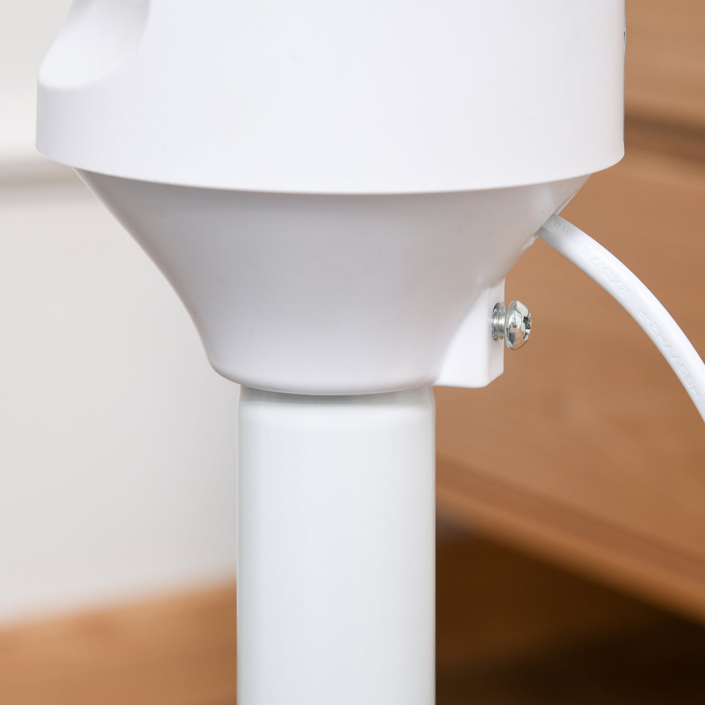 HOMCOM 9'' Air Circulator Fan 3 Speed, 70° Oscillation 90° Vertical Tilt, Carry Handle, Pedestal Fan, Pedestal Fan for Living Room, Bedroom, Office, White and Black