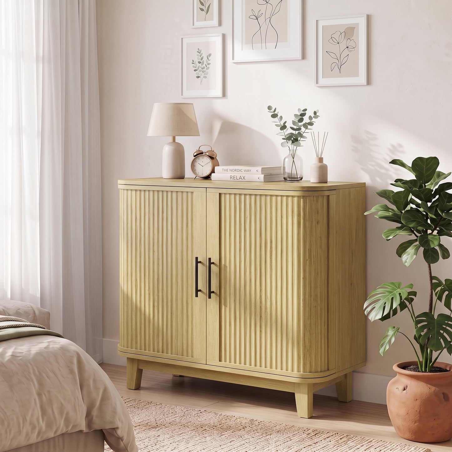 HOMCOM 80cm Sideboard Buffet Cabinet, Storage Cabinet with 2 Curved Doors, Adjustable Shelf and Legs for Dining Room, Oak
