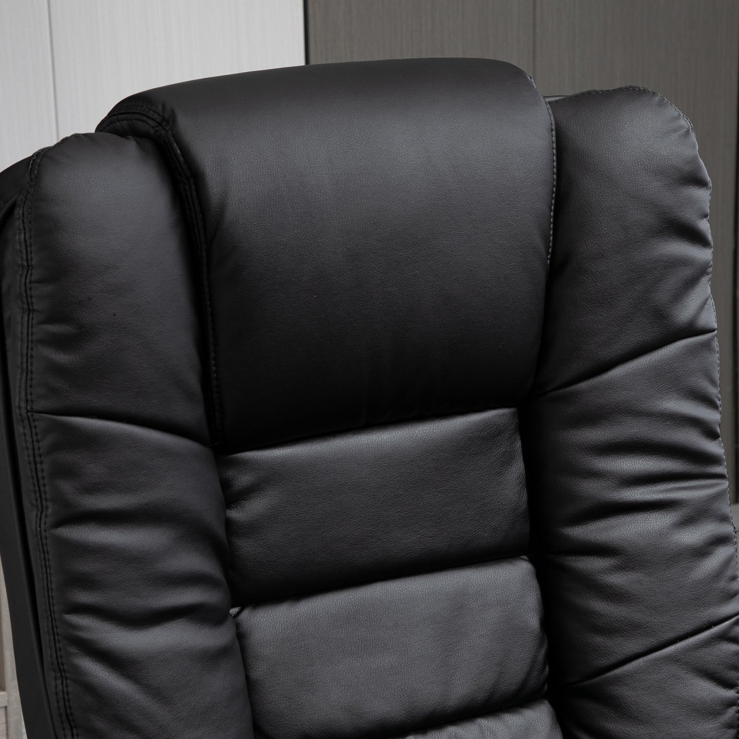 HOMCOM Recliner Chair With footstool, Recliner Armchair up to 130kg Weight Capacity, 135° Reclining Swivel Sofa Chair, PU Leather Ergonomic Couch Bed with Swivel Wood Base for Living Room, Black