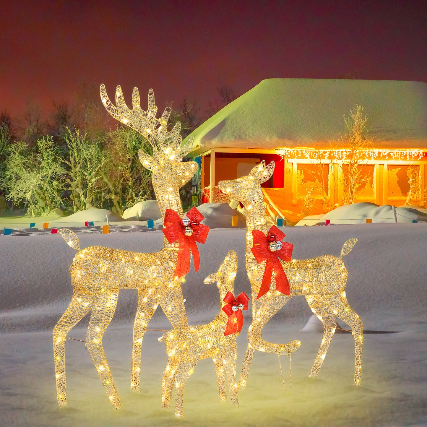 3pcs 30.00V 3.60W Family Elk Golden Iron Frame Courtyard Elk Family Decoration
