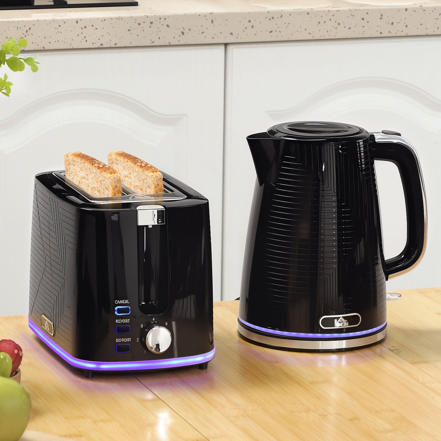 HOMCOM Modern Kettle and Toaster Set - Black