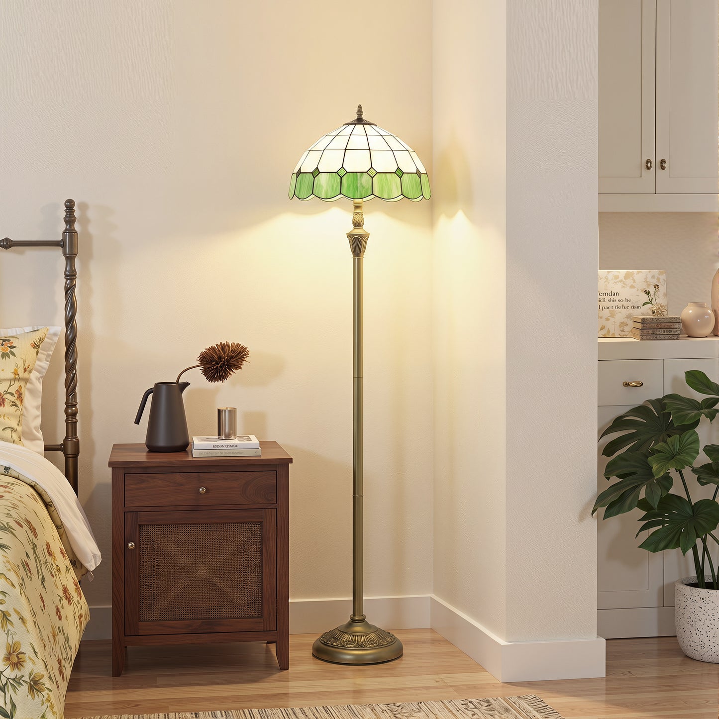 HOMCOM Tiffany-Style Floor Lamp with Handcrafted Stained Glass Shade, 152cm Tall Vintage Standing Lamp, Bronze Tone and Green