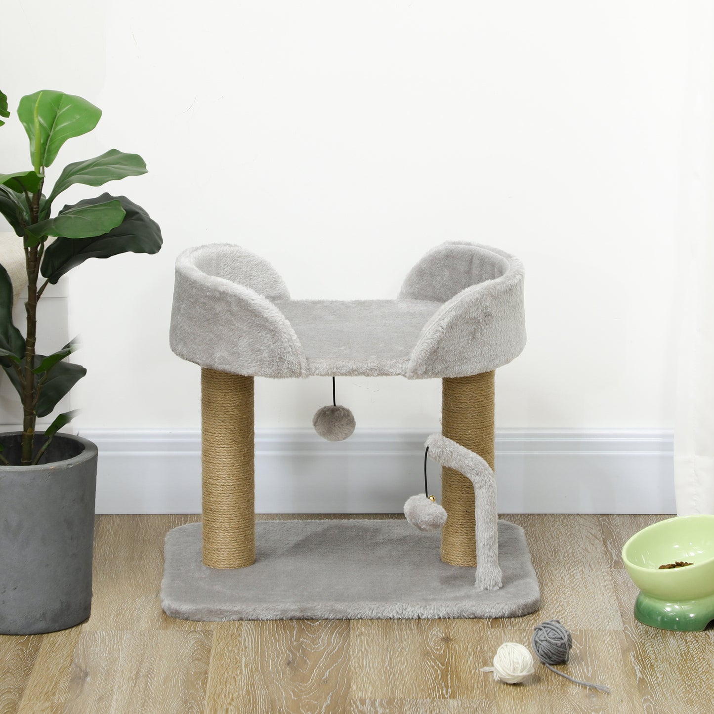 PawHut Designer cat tree scratching post with 2 hanging pom-pom toys 2 jute posts plush jute platform 48 x 38 x 42 cm gray