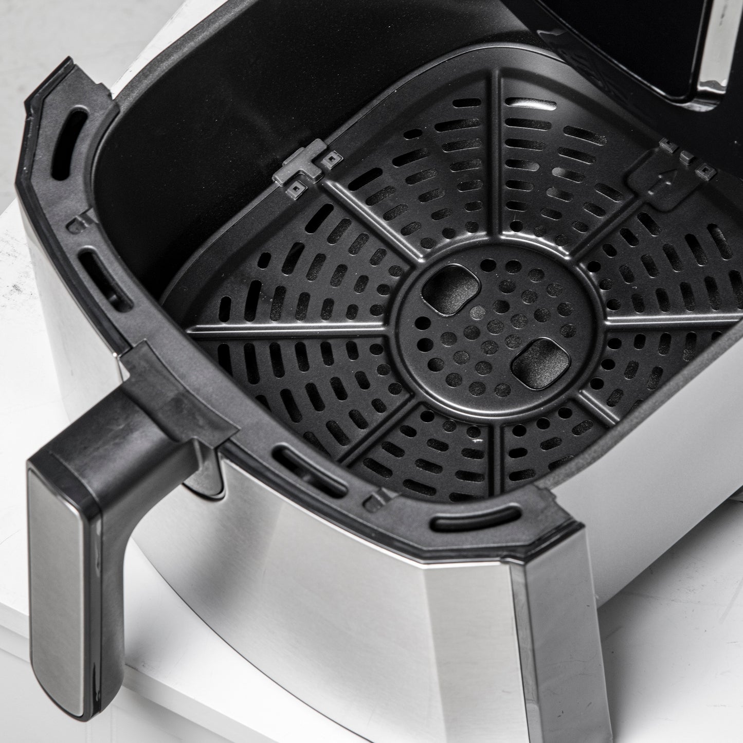 HOMCOM 6.5L Single Basket Air Fryer, 80-200Â°C Temperature, Black and Grey