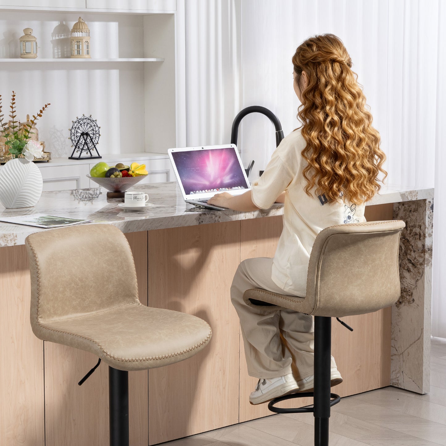 HOMCOM Bar Stools Set of 2, PU Leather Barstools with Backrest and Footrest for Kitchen, Counter, Breakfast Bar, Light Brown