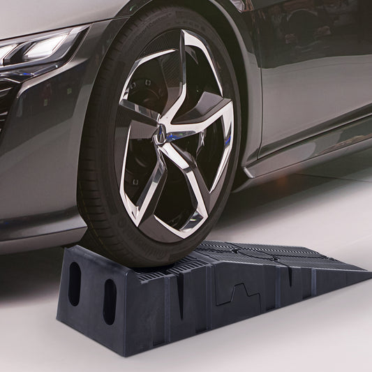 DURHAND 2 Pieces Car Ramps Heavy Duty 2.5 Ton Motorhome Levelling Ramps, Plastic Garage Workshop Car Lift, Portable Automotive Vehicle Campervan Car Ramp, Black