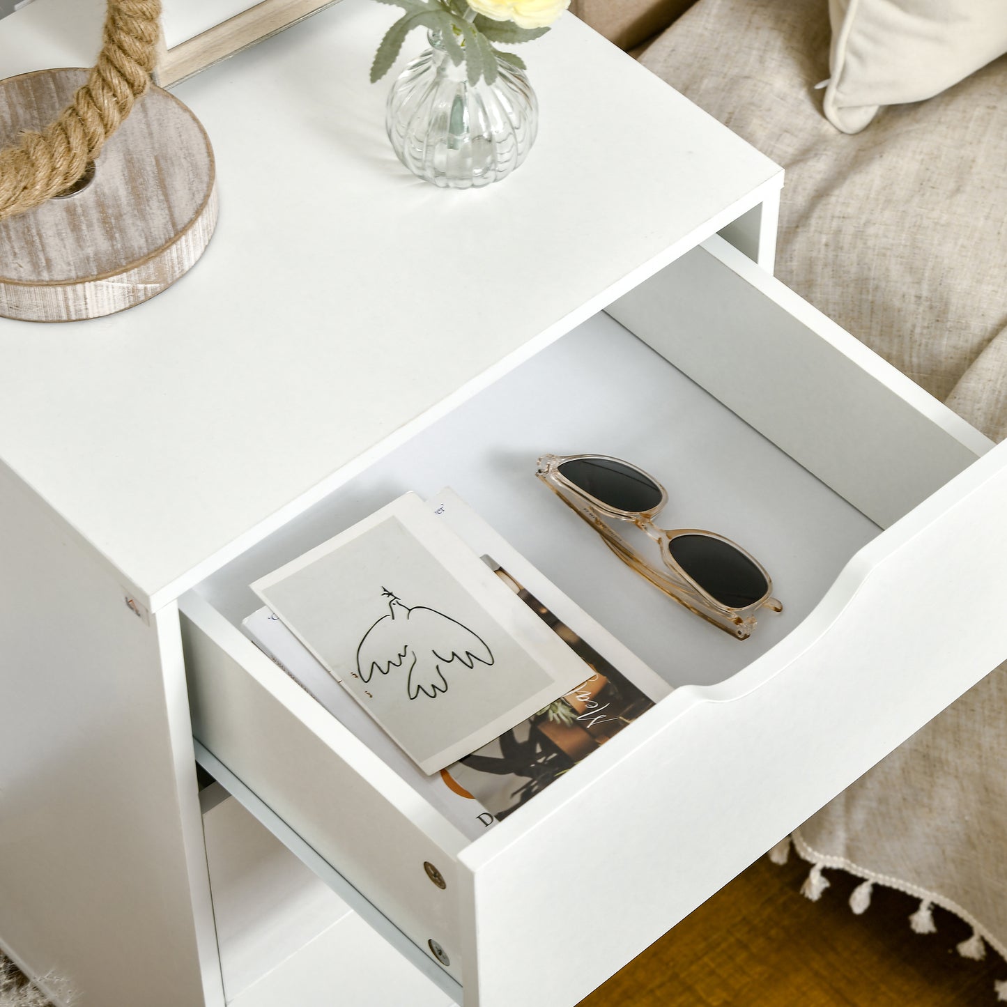 HOMCOM Bedside Table, Bedside Cabinet with 3 Drawers, Side End Table with Pine Wood Legs for Bedroom Living Room, White