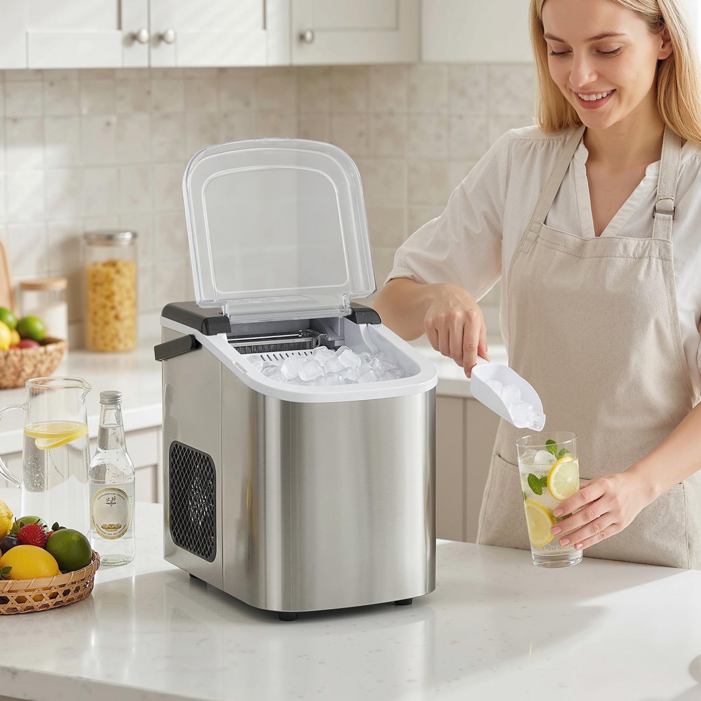 HOMCOM Ice Maker Machine Countertop, 9 Cubes Ready in 7 Mins, 12 KG in 24Hrs, 2 Sizes of Bullet, Self-Cleaning Ice Machine with Handle, Scoop & Basket for Home Kitchen Office RV, Stainless Steel