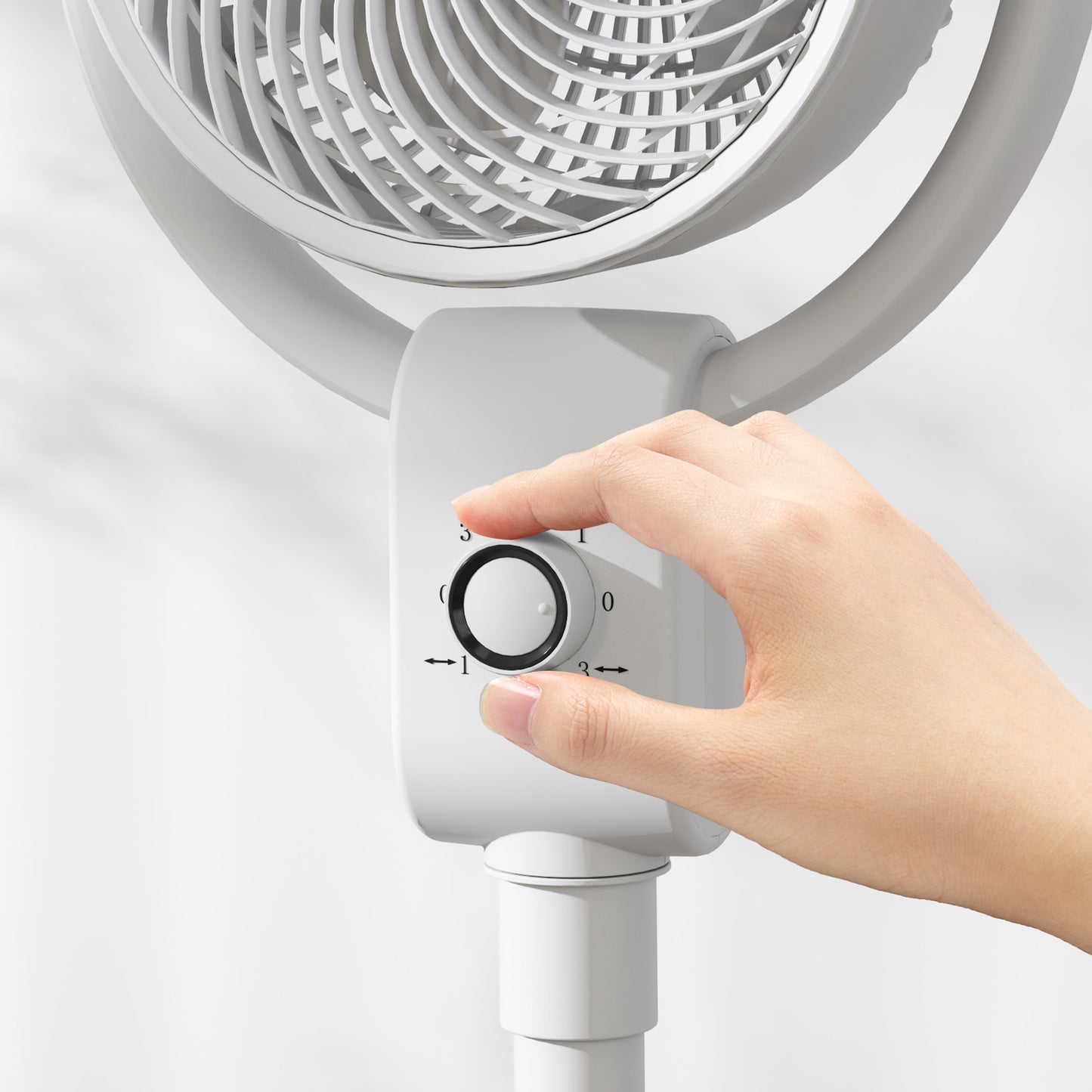 HOMCOM Pedestal Air Circulation Fan with Oscillating, White