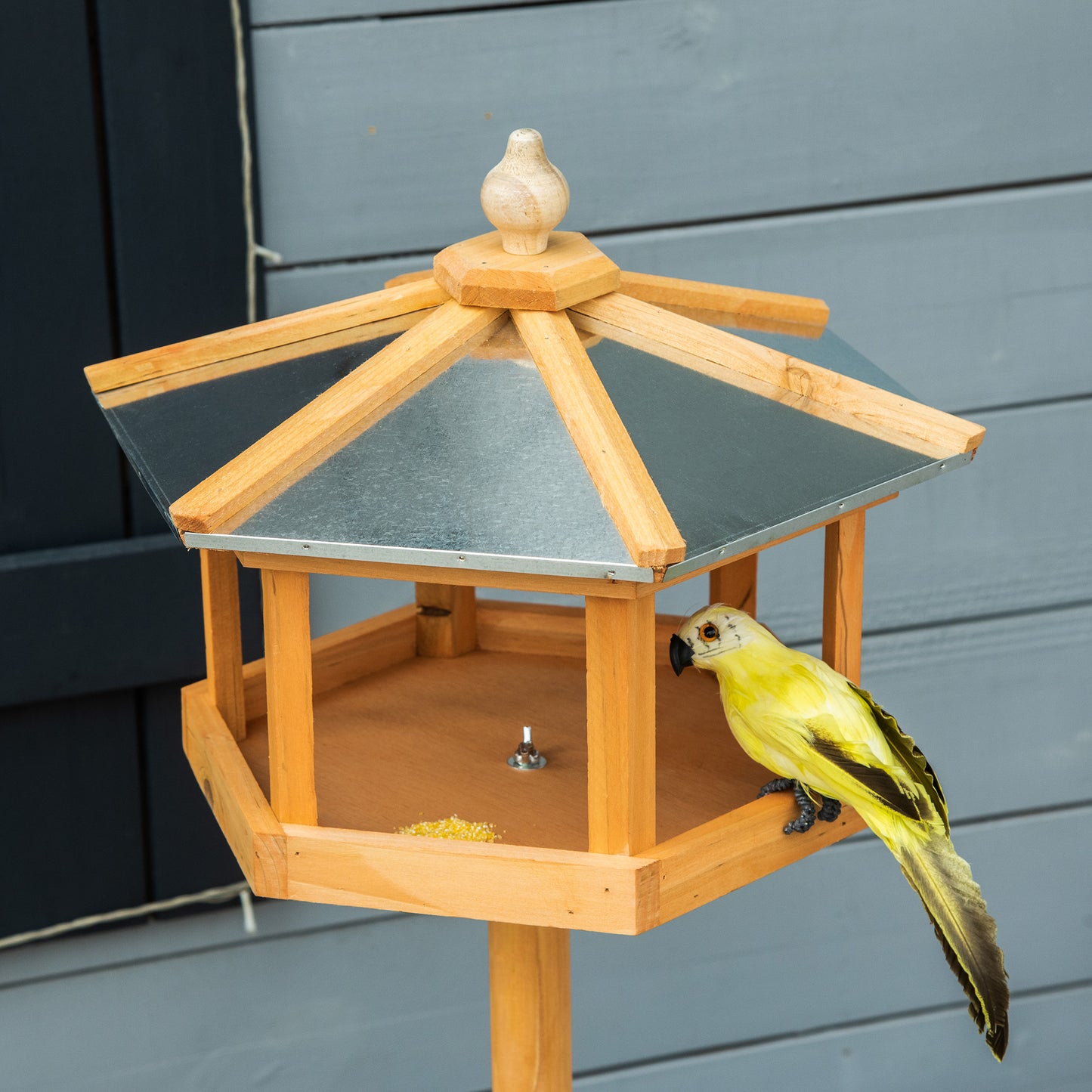 PawHut Wooden Bird Table Free Standing Feeder Garden Sheltered Feeding Station Parrot Stand Birdhouse Î¦40x113cm