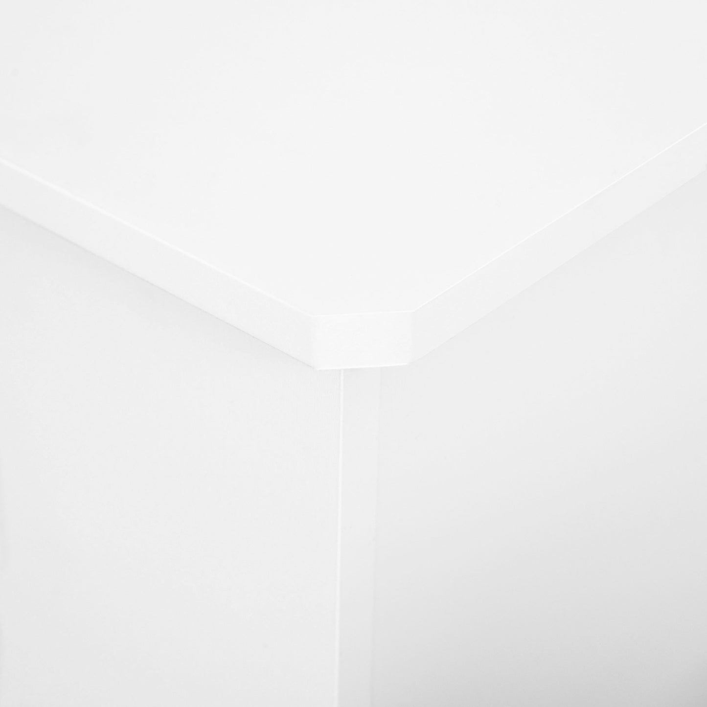 HOMCOM Radiator Cover, Modern MDF White Painted Cabinet with Horizontal Slats for Living Room, Bedroom, 172L x 19W x 81H cm