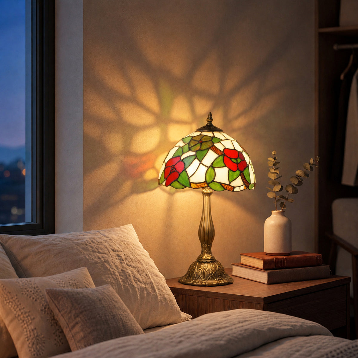 HOMCOM Tiffany Stained Glass Table Lamp, Handmade Antique Bedside Lamp for Bedroom, Living Room, Nightstand, Red Sunflower
