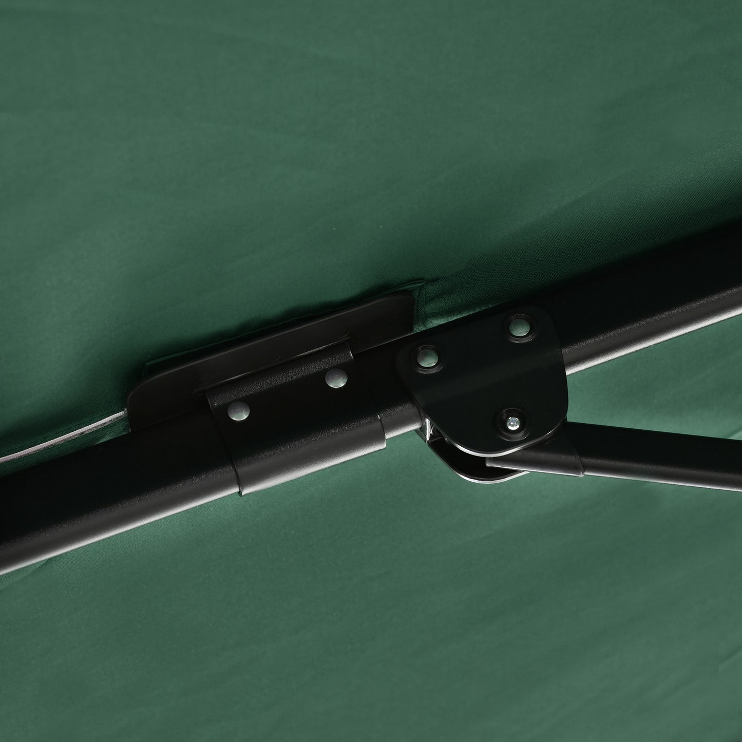 Outsunny Square Umbrella Parasol W/360Â° Rotation, 245Lx245Wx248H cm-Green