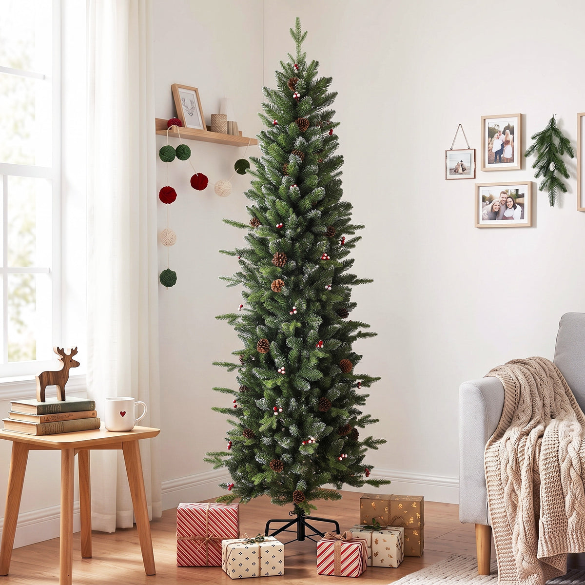 HOMCOM Slim Gracious Pine Xmas Tree, 6ft/180cm Artificial Christmas Tree with 688 Branch Tips, Foldable Steel Stand, Green