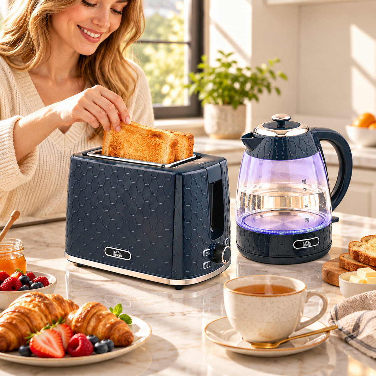 HOMCOM Kettle and Toaster Set, 1.7L 3000W Rapid Boil Jug Kettle with Limescale Filter, 2 Slice Toaster, Blue