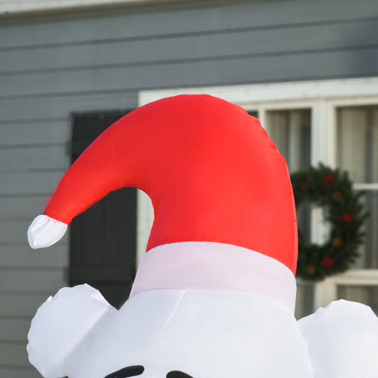 HOMCOM 6ft Tall Outdoor Inflatable Bear Airblown Projection Holiday Christmas Lawn DÃ©cor