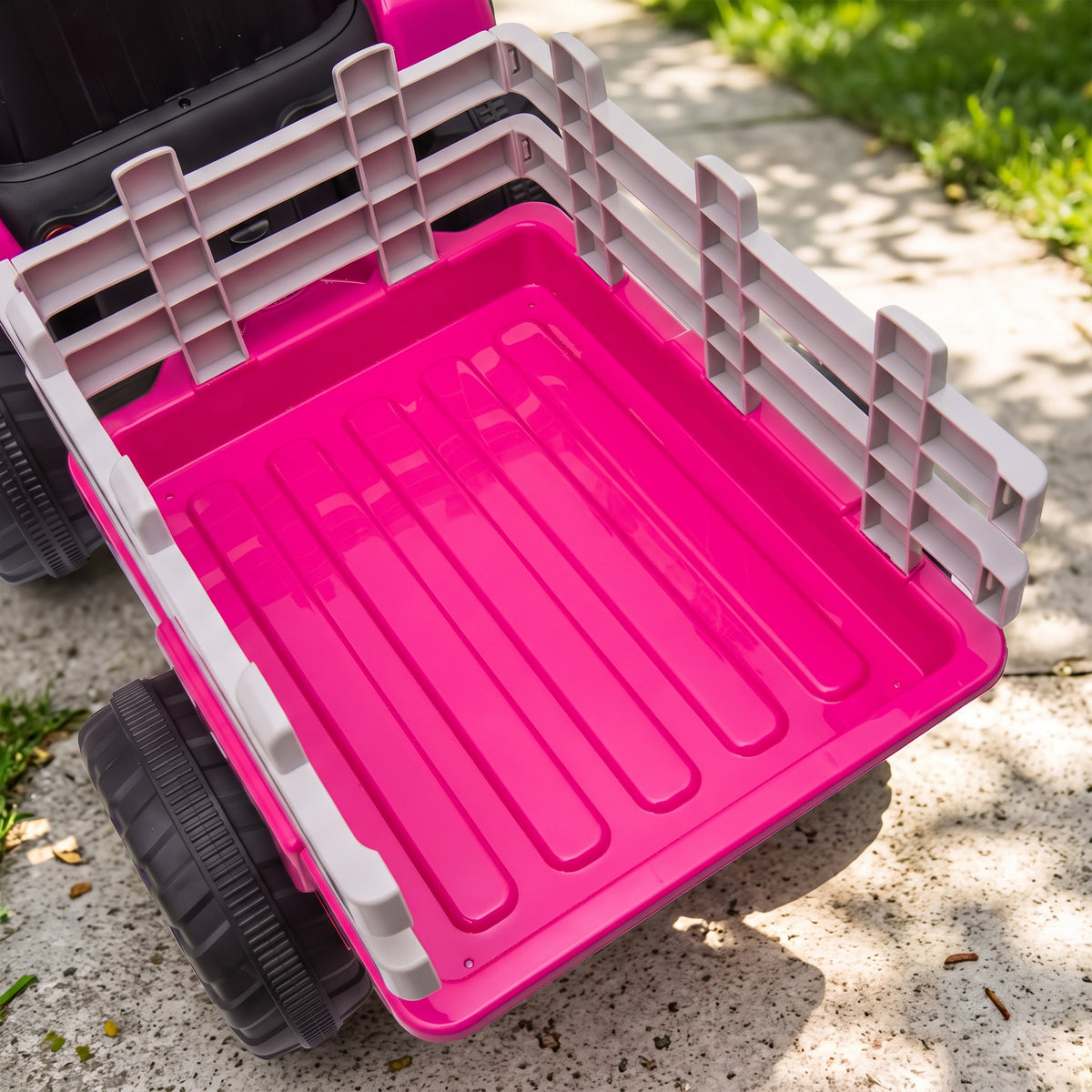 HOMCOM 12V Kids Ride on Tractor with Detachable Trailer, Remote, Soft Start, Seat Belt, Music, USB, Horn, Lights for 3-6, Pink