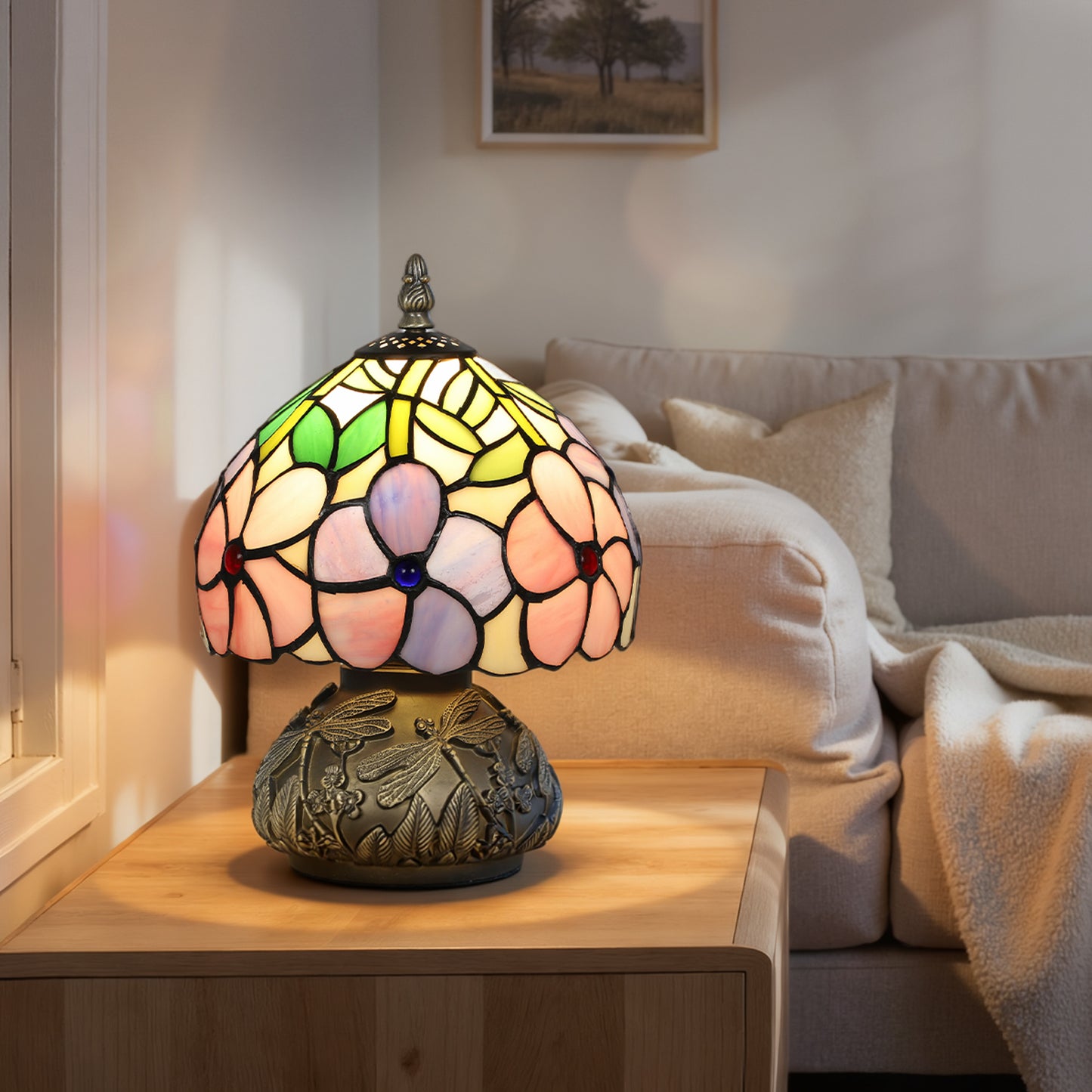 HOMCOM Tiffany-Style Table Lamp with Sculpted Dragonfly Base, Handcrafted Antique Stained Glass Bedside Lamp for Living Room and Bedroom, E27 Socket, Pink
