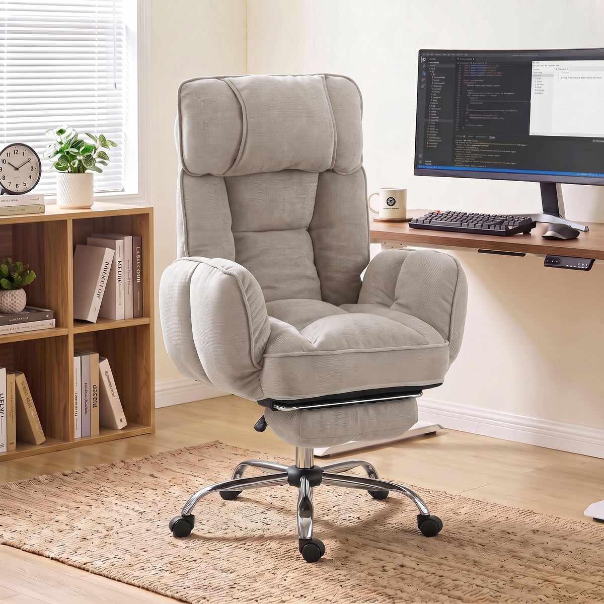HOMCOM Executive Office Chair Height Adjustable Desk Chair Reclining Flip-up Armrest Footrest, Beige