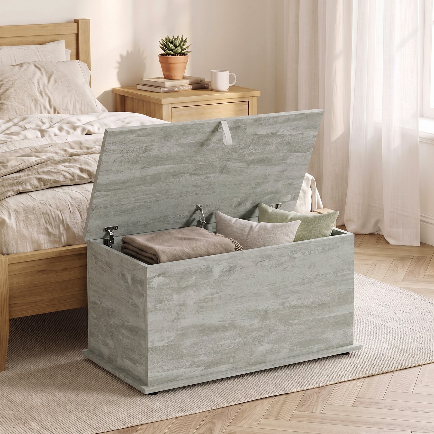 HOMCOM Storage Chest, 102L Blanket Box, Shoe Bench with Safety Hinged Lid, Bed End Bench for Bedroom, 80 x 40 x 45cm, Grey