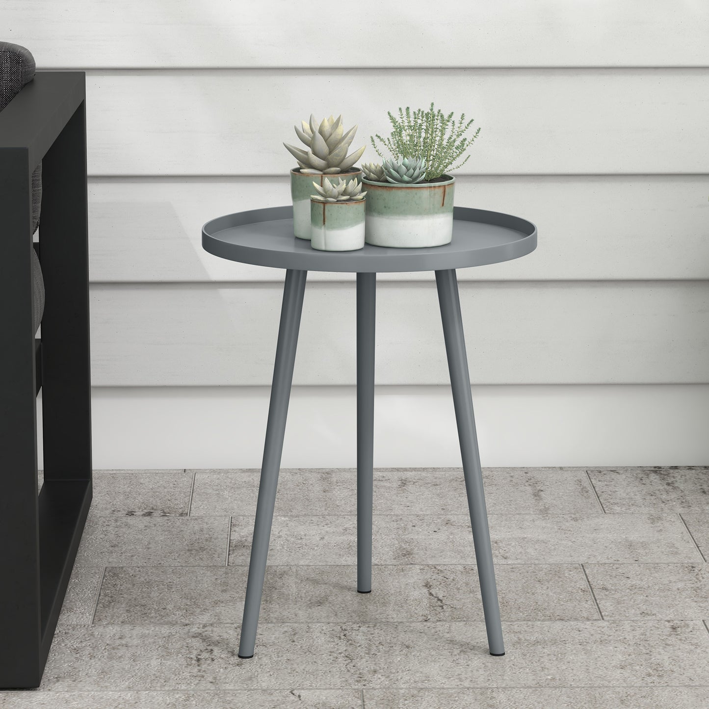 <ul style="list-style:disc;margin-left:15px;"><li>Elegant Design: This small garden table features a sleek and simple design that blends seamlessly into your home's decor. Whether used as a coffee table or a side table