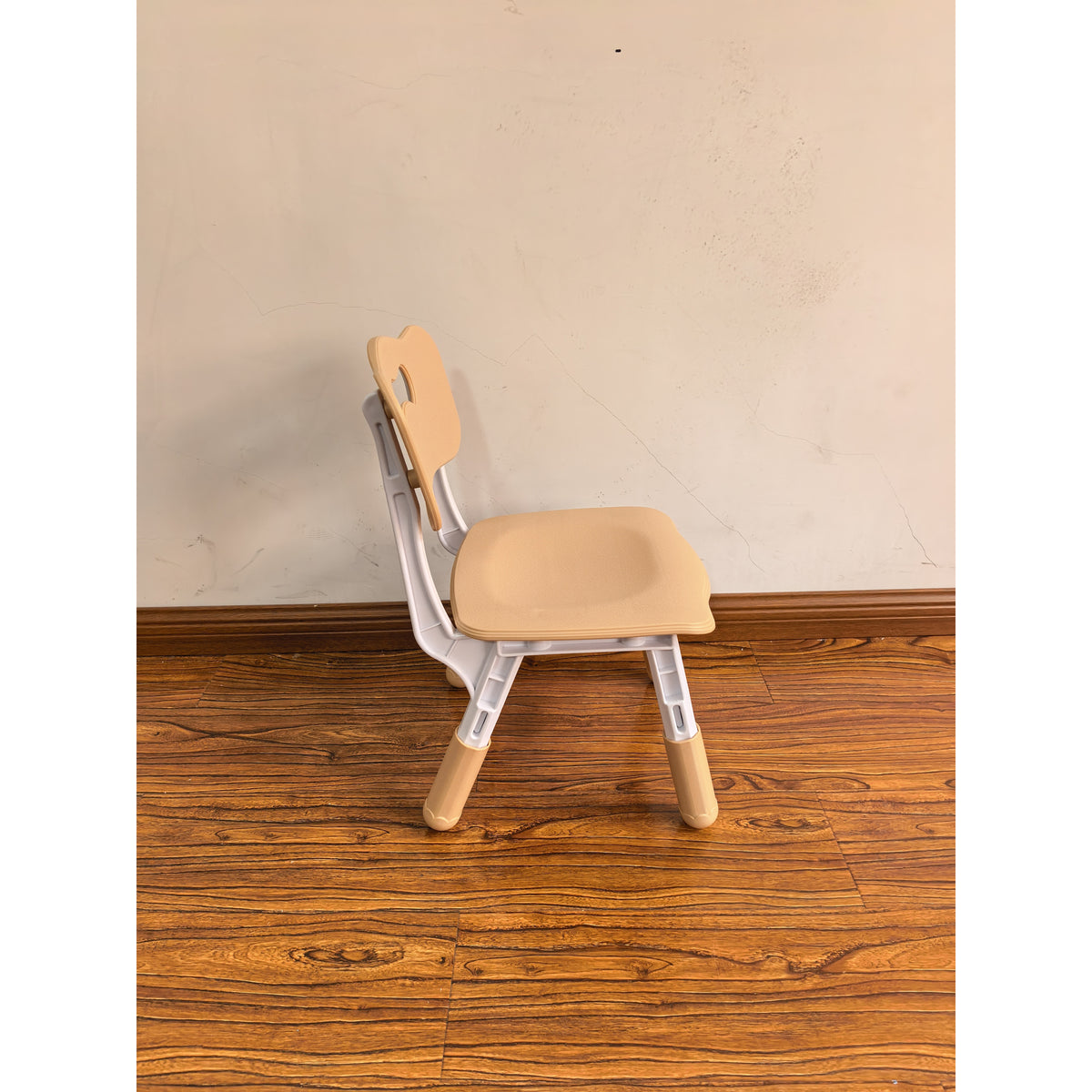 AIYAPLAY 2 PCS Kids Desk Chairs, 3 Level Height Adjustable Children's Chairs with Backrest for 1.5-8 Years, Max Load 50KG, Brown