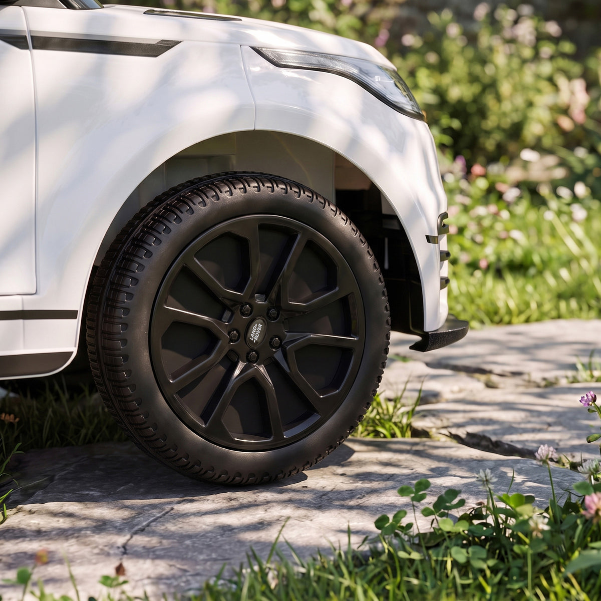 AIYAPLAY Range Rover Velar Licensed 12V Electric Car for Kids with Remote, 4-Wheel Suspension, Slow Start for 2-4 Years, White