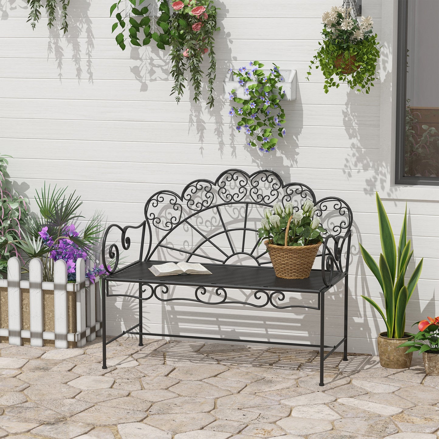 <ul style="list-style:disc;margin-left:15px;"><li>Vintage floral design: Featuring an intricate floral pattern and a radial fan grille on the backrest