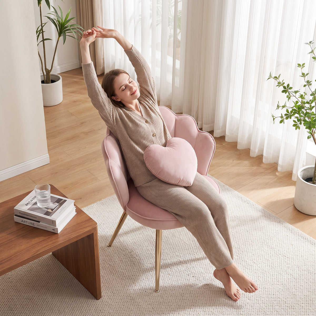 HOMCOM Accent Chair Velvet Upholstered Armchair Lotus Back Heart Pillow Lumbar Pillow Metal Legs Soft Pink