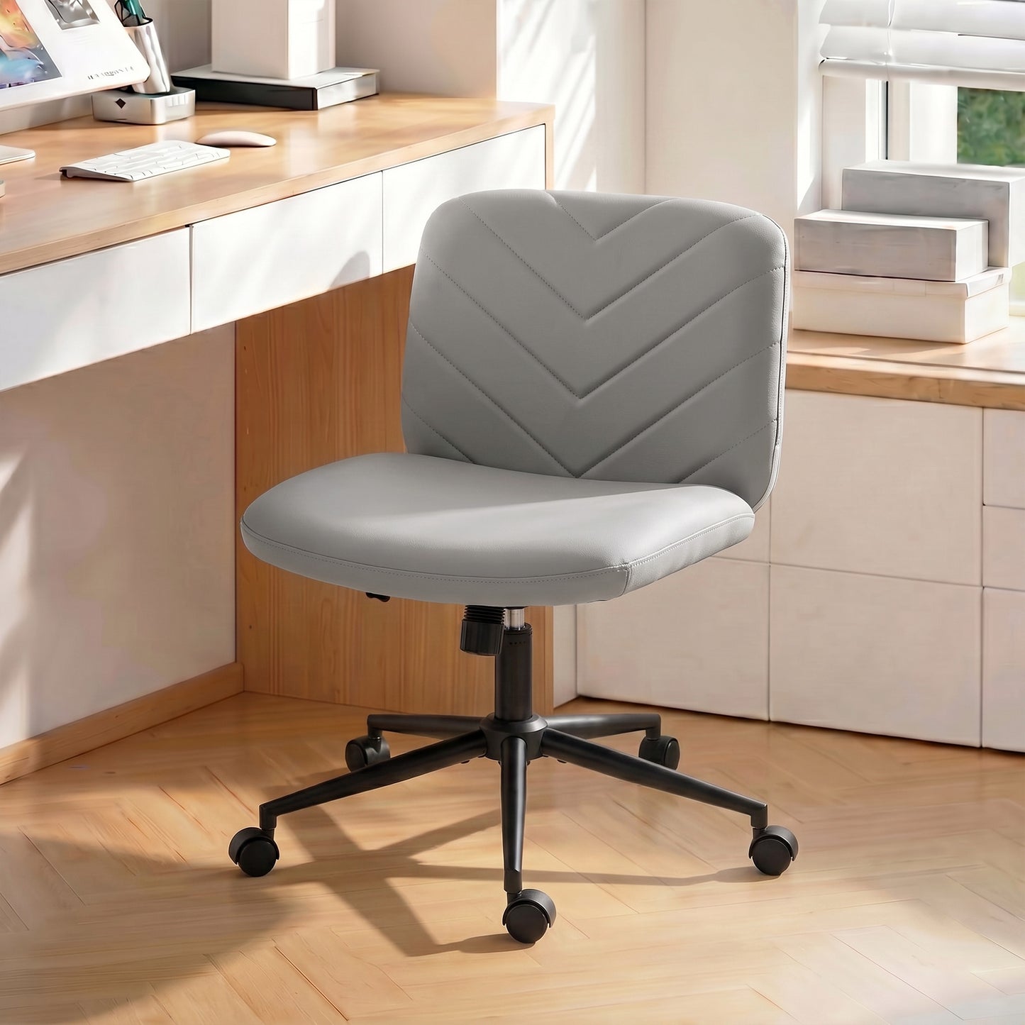 HOMCOM extra nail tech rolling retro fabric cute teenager arms hairdresser on chairs desks spinny comfortable beauty