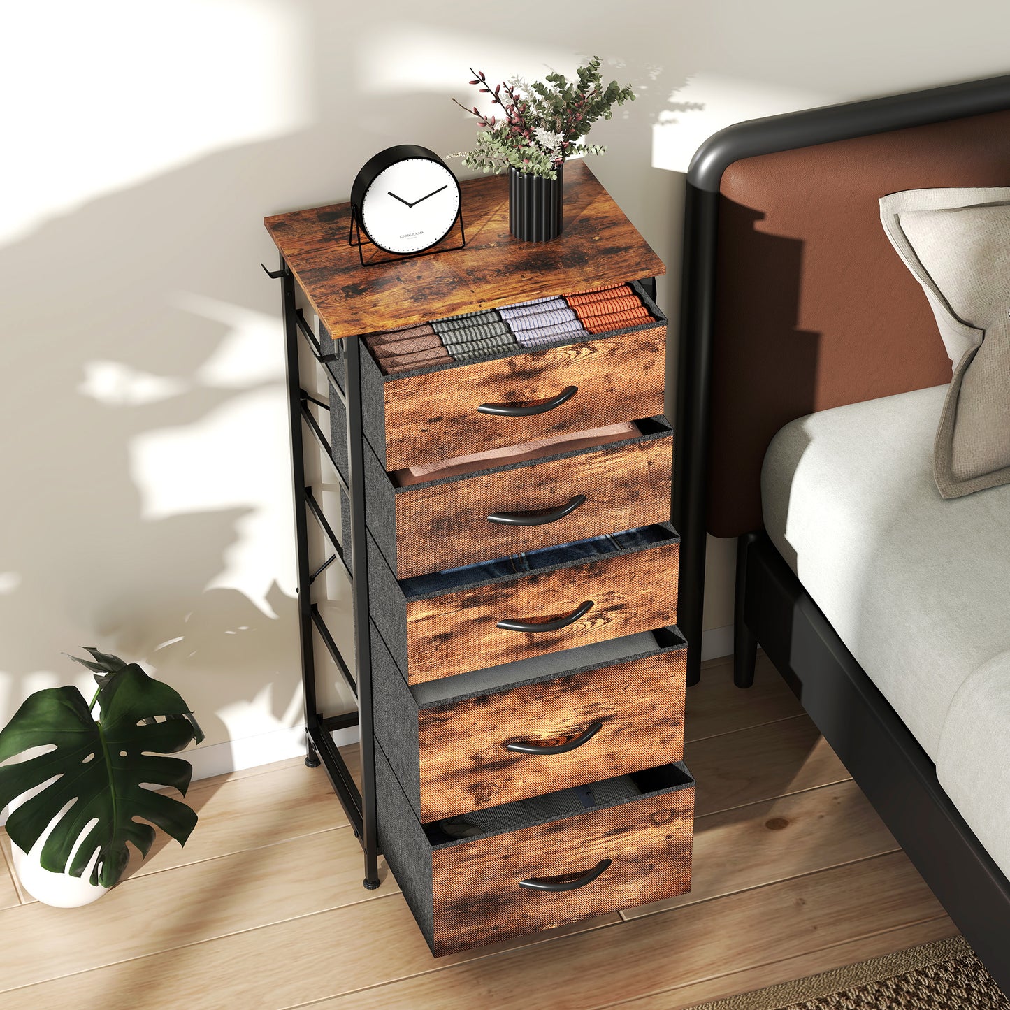 HOMCOM Chest of Five Fabric Drawers - Rustic Brown